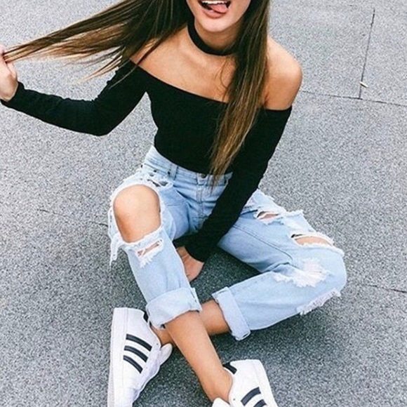 Women’s Black Off Shoulder Long Sleeve Crop Top - Picture 7 of 8